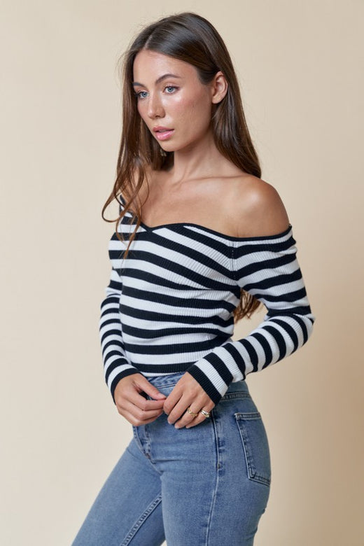 Thouraya Sweater