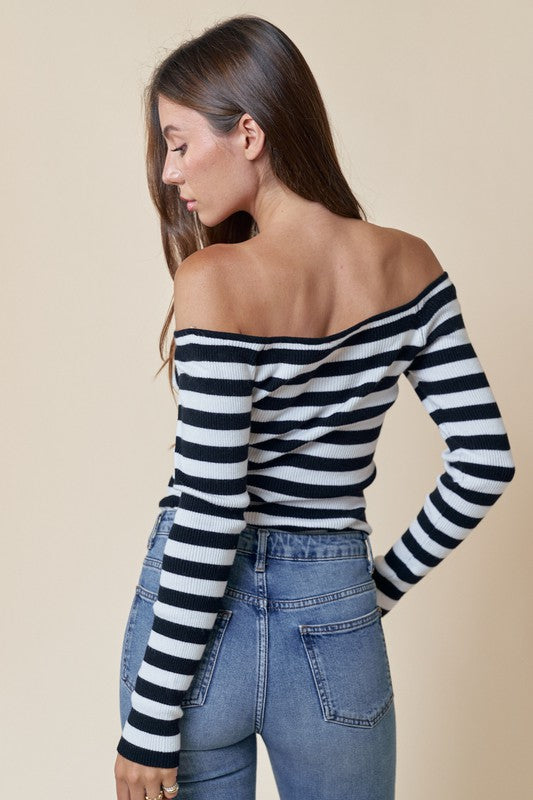 Thouraya Sweater