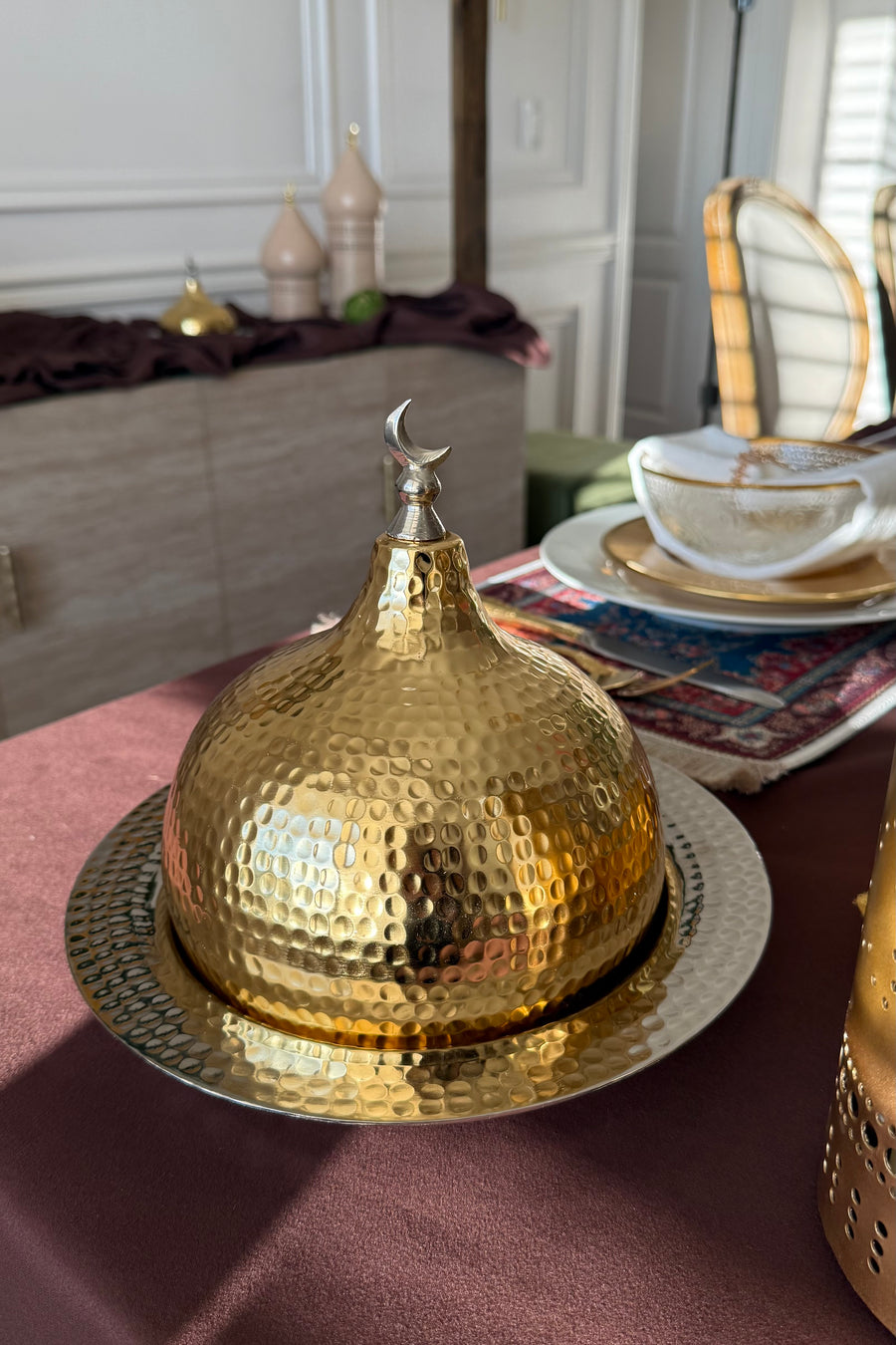 طبق القبة الخلصة (ذهبي)