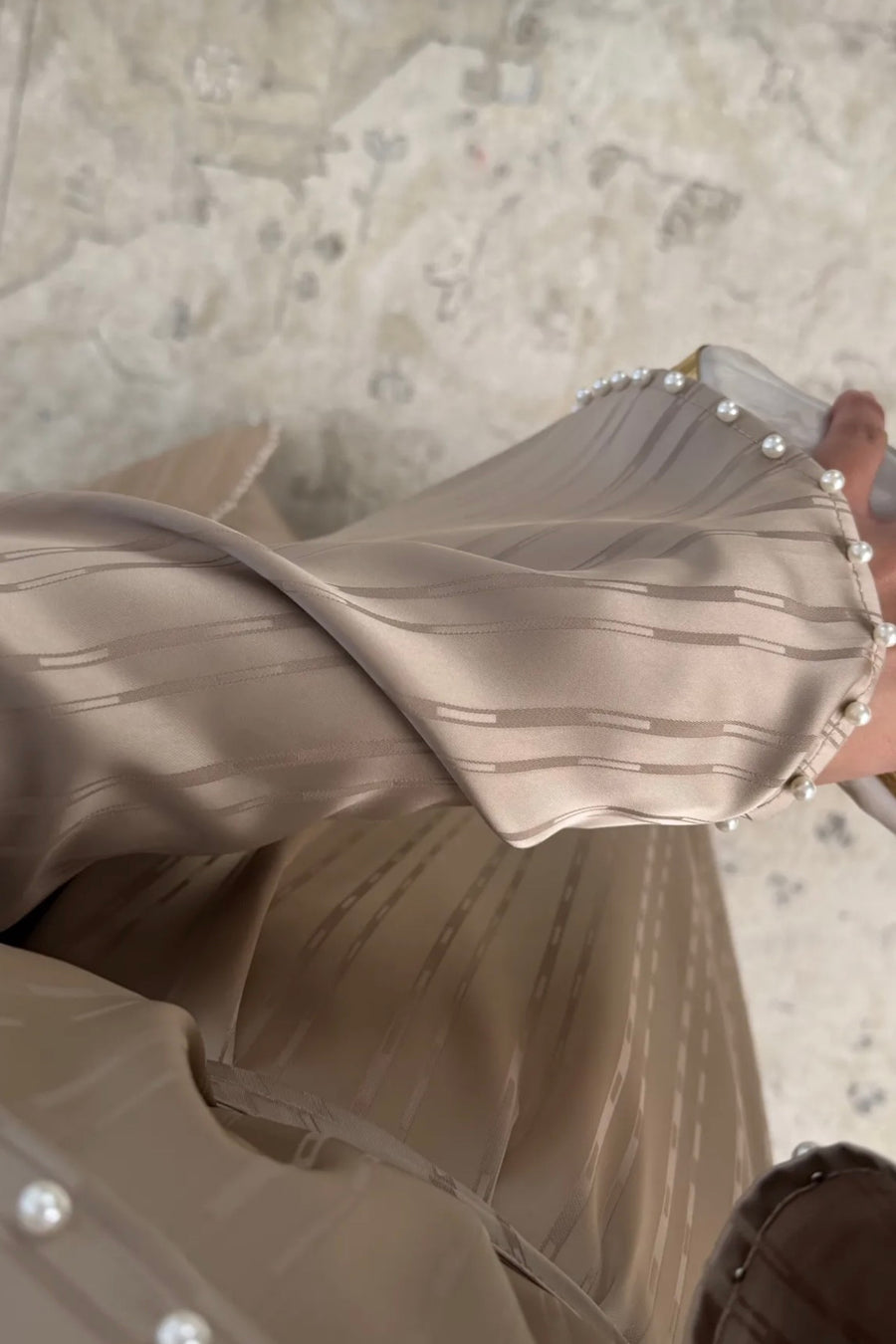 Adan Abaya (Gold)