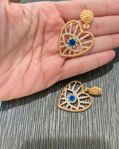 Heart Eyes Earrings