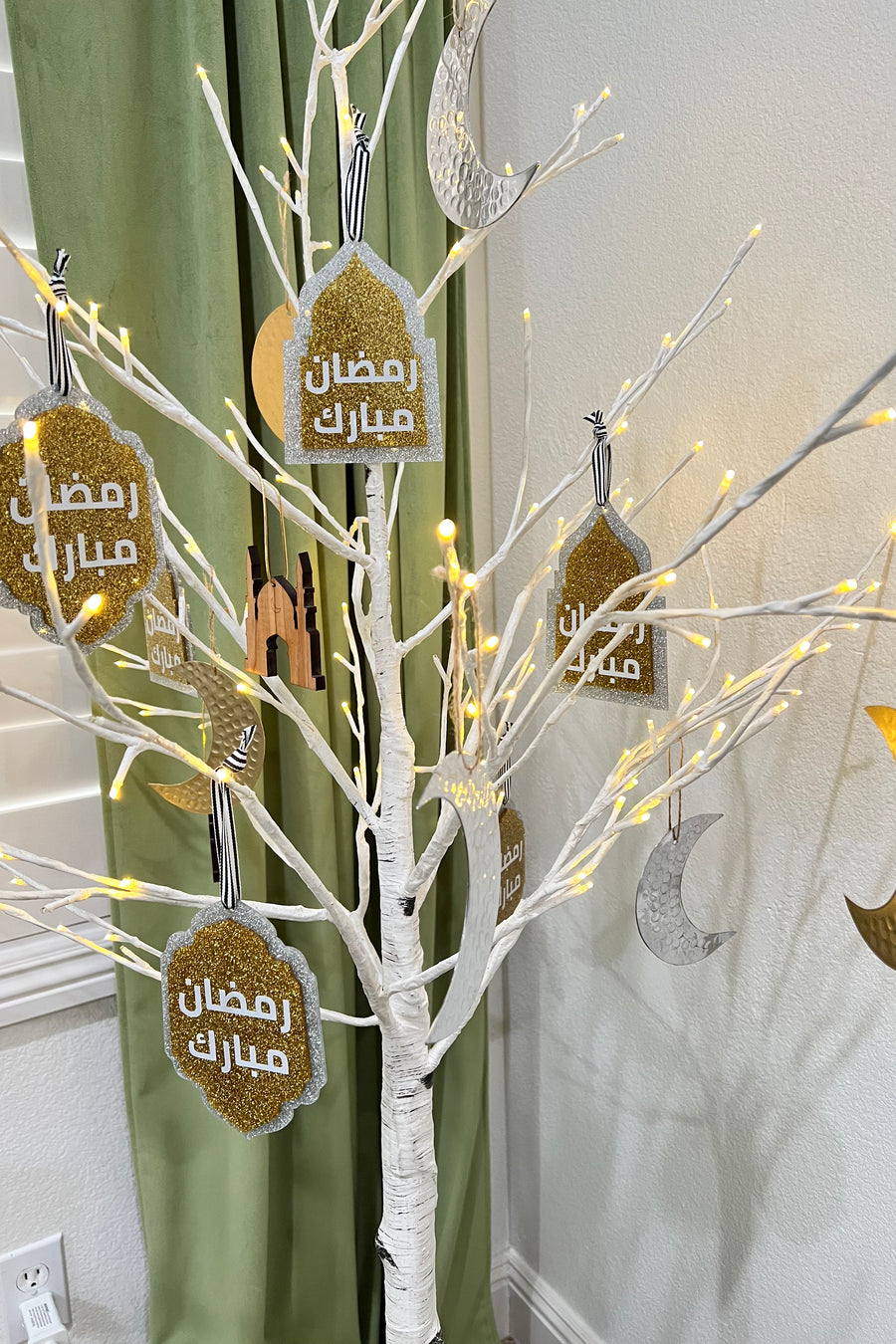 زينة أكريليك رمضان مبارك